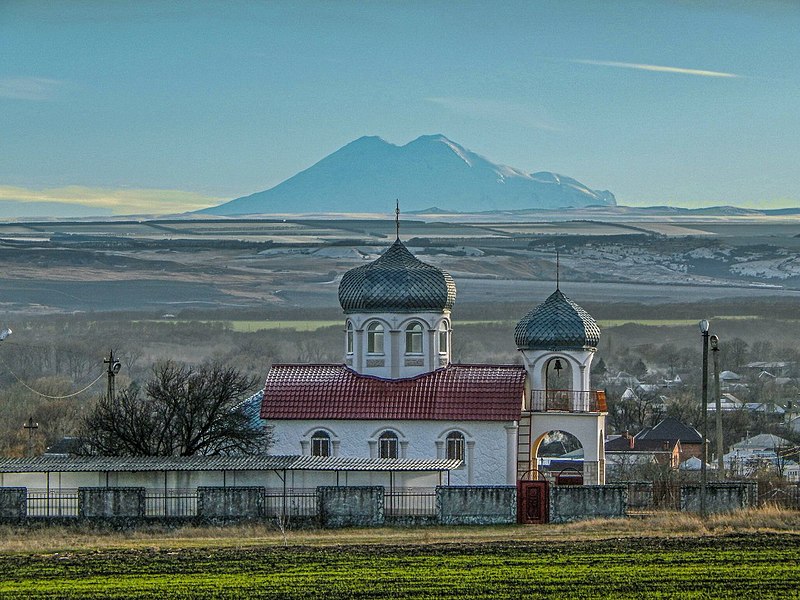 МинивэнGO - Заказ минивэна и микроавтобуса из Аэропорта Сочи в Суворовскую