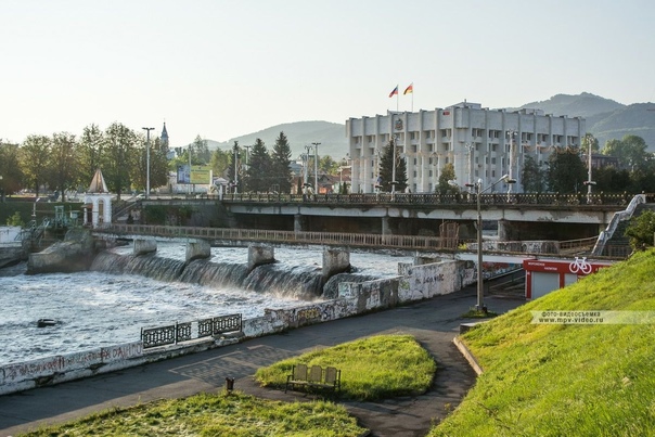 МинивэнGO - Заказ минивэна и микроавтобуса из Аэропорта Сочи в Терек