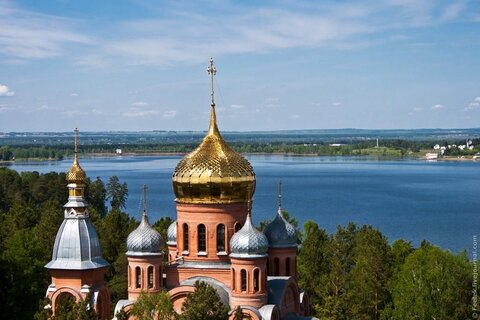 МинивэнGO - Заказ минивэна и микроавтобуса из Аэропорта Сочи в Железногорск