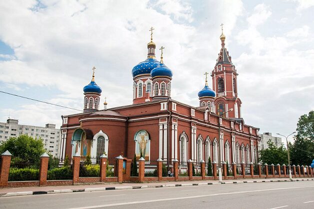 МинивэнGO - Заказ минивэна и микроавтобуса из Аэропорта Сочи в Орехово-Зуево