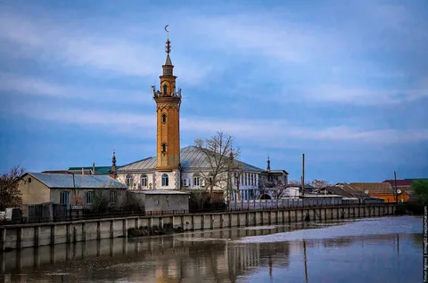 МинивэнGO - Заказ минивэна и микроавтобуса из Аэропорта Сочи в Кизляр