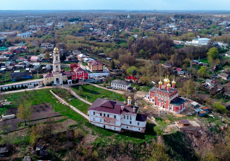 МинивэнGO - Заказ минивэна и микроавтобуса из Аэропорта Сочи в Белёв