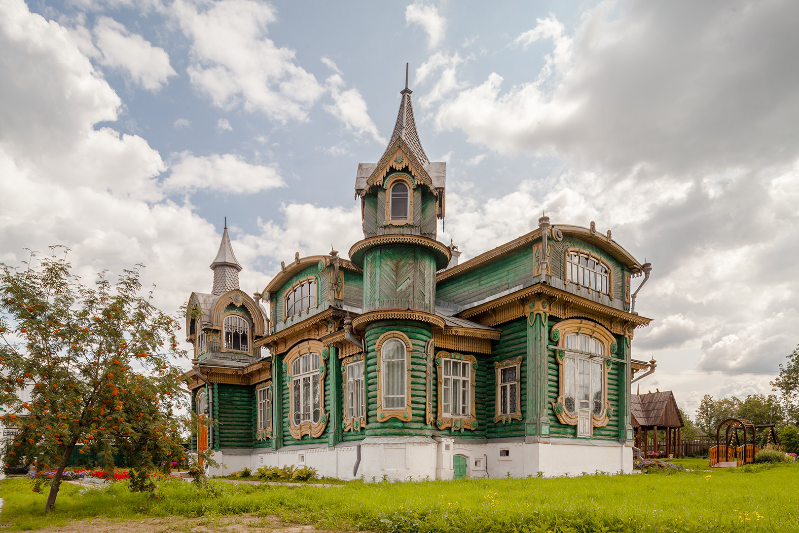 МинивэнGO - Заказ минивэна и микроавтобуса из Аэропорта Сочи в Гороховец