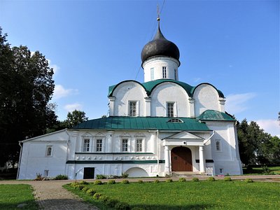 МинивэнGO - Заказ минивэна и микроавтобуса из Аэропорта Сочи в Балакирево