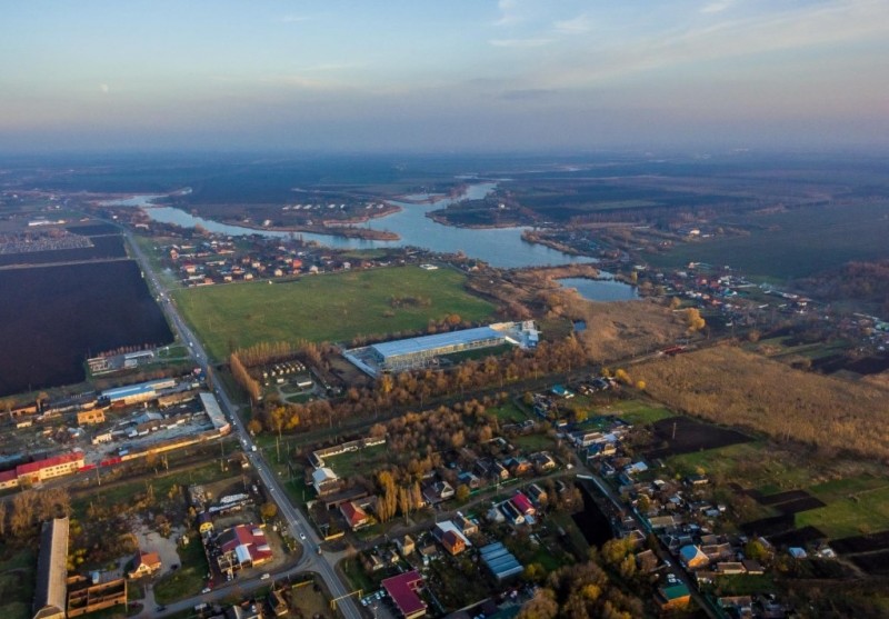 МинивэнGO - Заказ минивэна и микроавтобуса из аэропорта Геленджика в Новотитаровскую