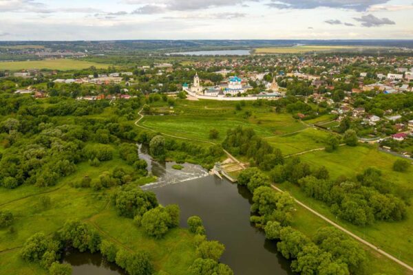 МинивэнGO - Заказ минивэна и микроавтобуса из аэропорта Геленджика в Серпухов